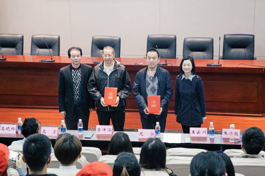 http://www.cdtu.edu.cn/_mediafile/cdtunew/2018/04/17/28pcu5wskg.jpg